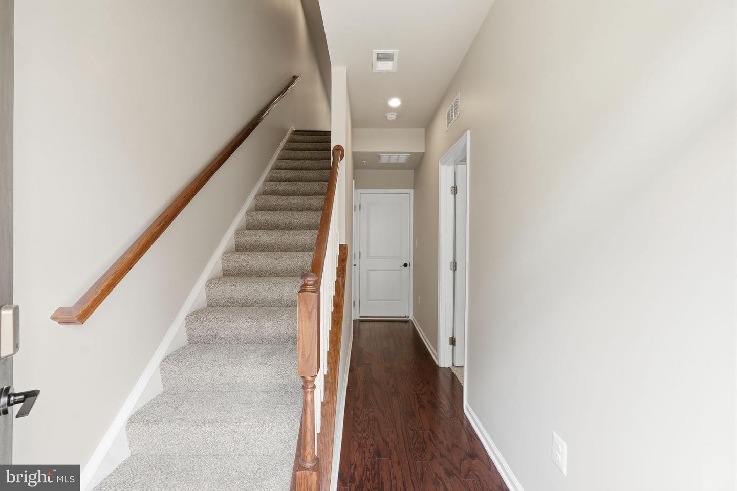 10503 Rawlins Ln Property Photo 6