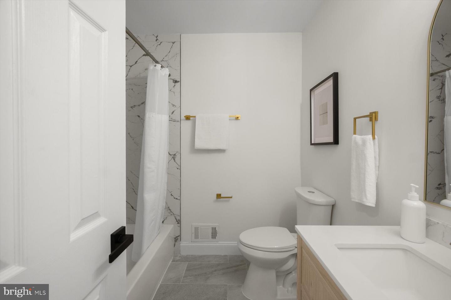 5918 Southgate Dr Property Photo 23