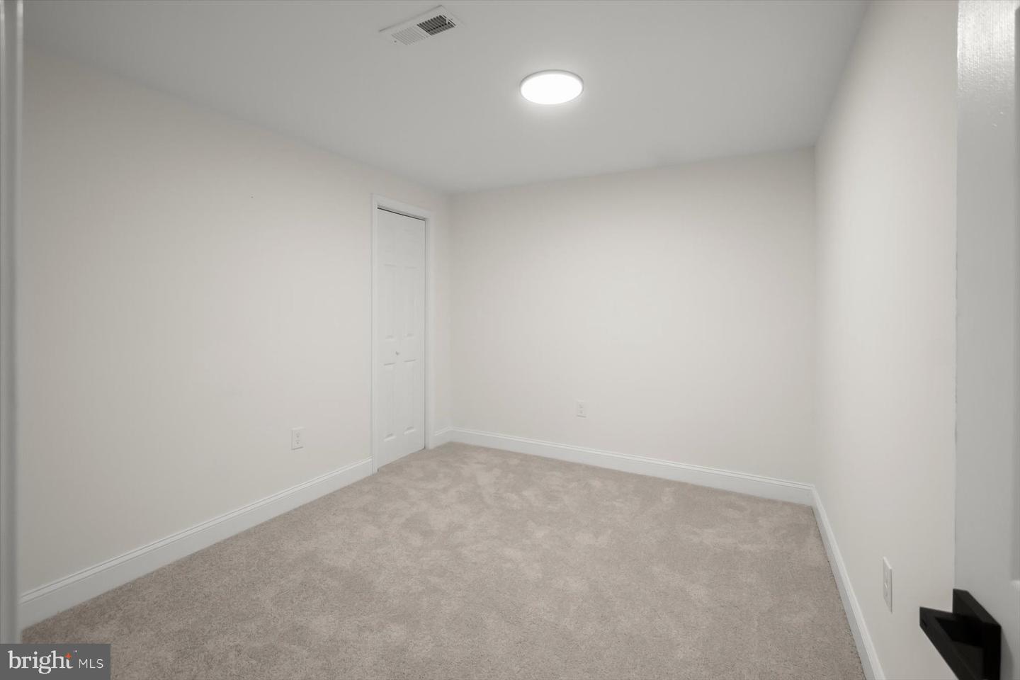 5918 Southgate Dr Property Photo 34