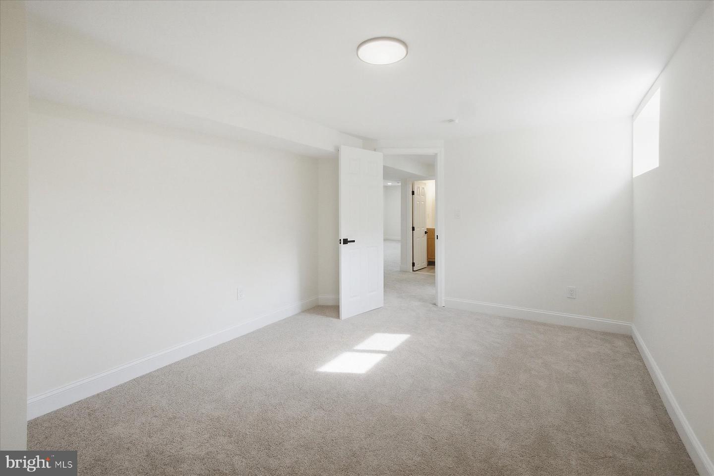 9013 Pinehurst Dr Property Photo 25