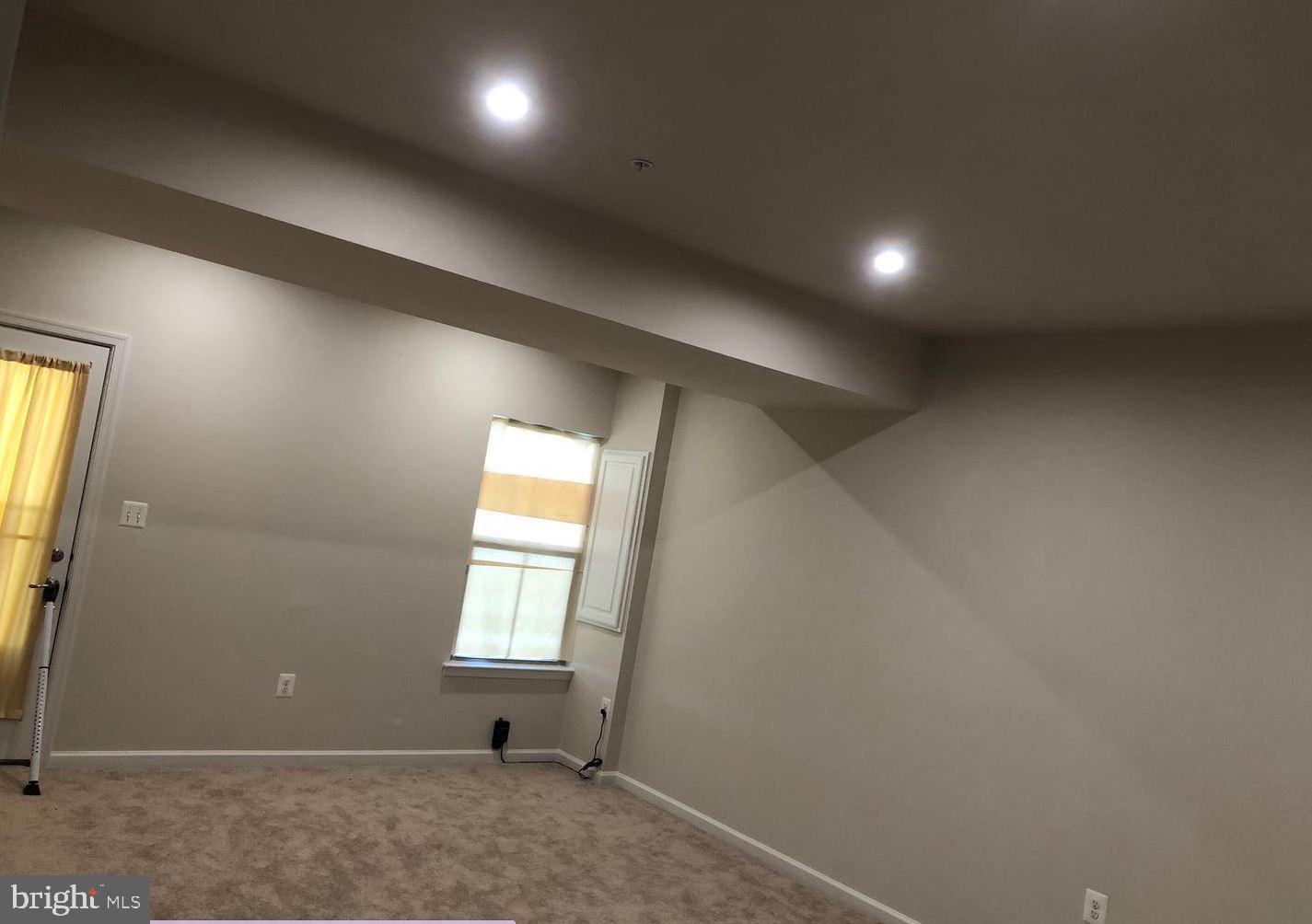 10048 Dorsey Ln Property Photo 16