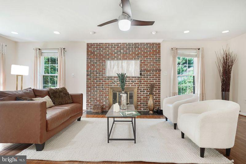 6405 Gallery St Property Photo 15
