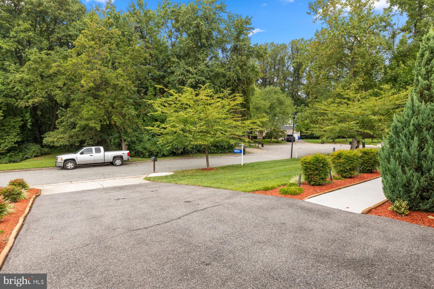 6405 Gallery St Property Photo 41