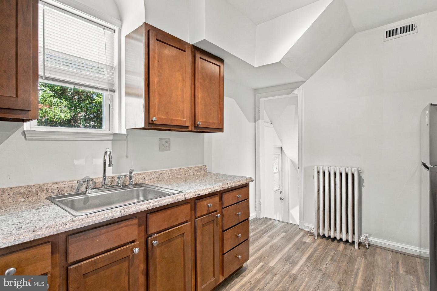 5807 Kentucky Ave Property Photo 10
