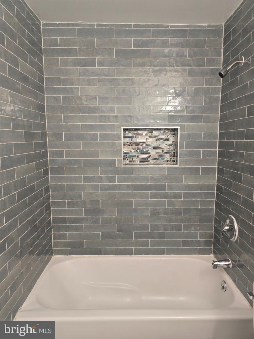 MDPG2218158 Property Photo 10