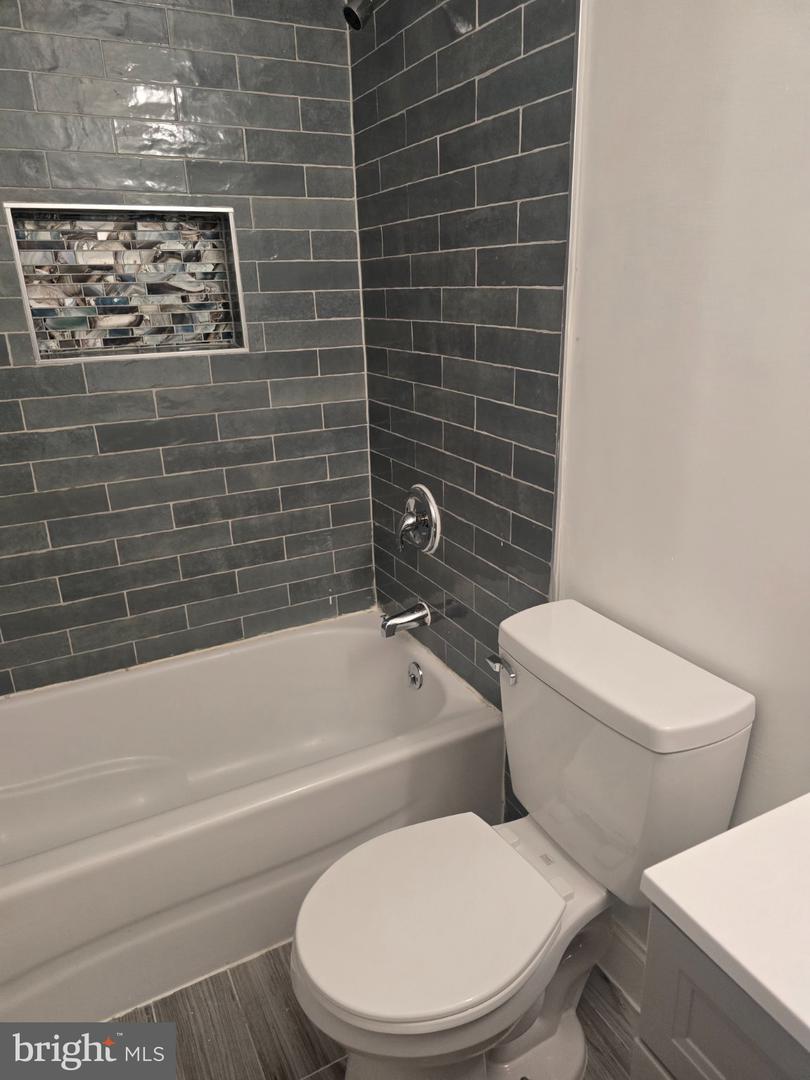 MDPG2218158 Property Photo 11