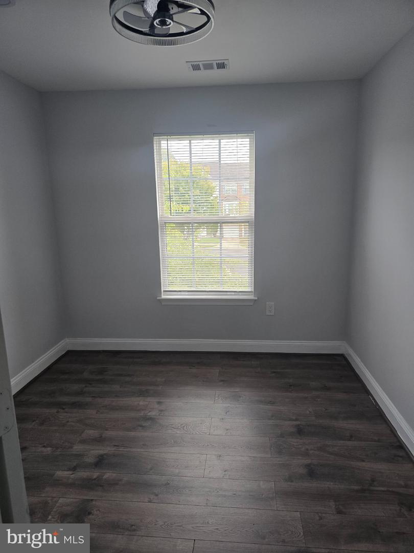 MDPG2218158 Property Photo 17
