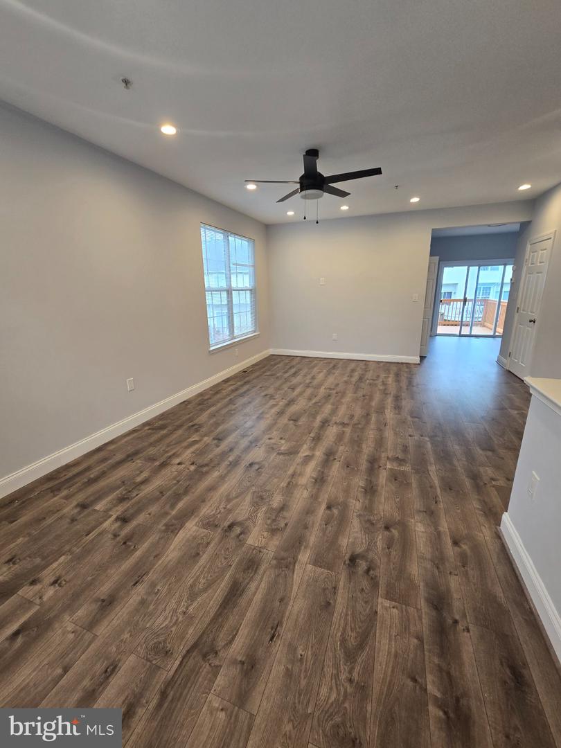 MDPG2218158 Property Photo 22