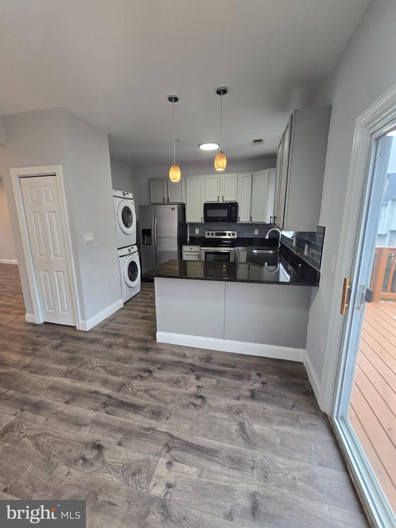MDPG2218158 Property Photo 27