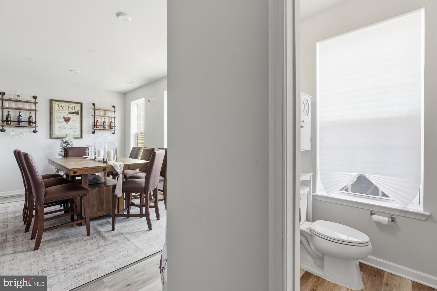 10414 John Glenn St Property Photo 12