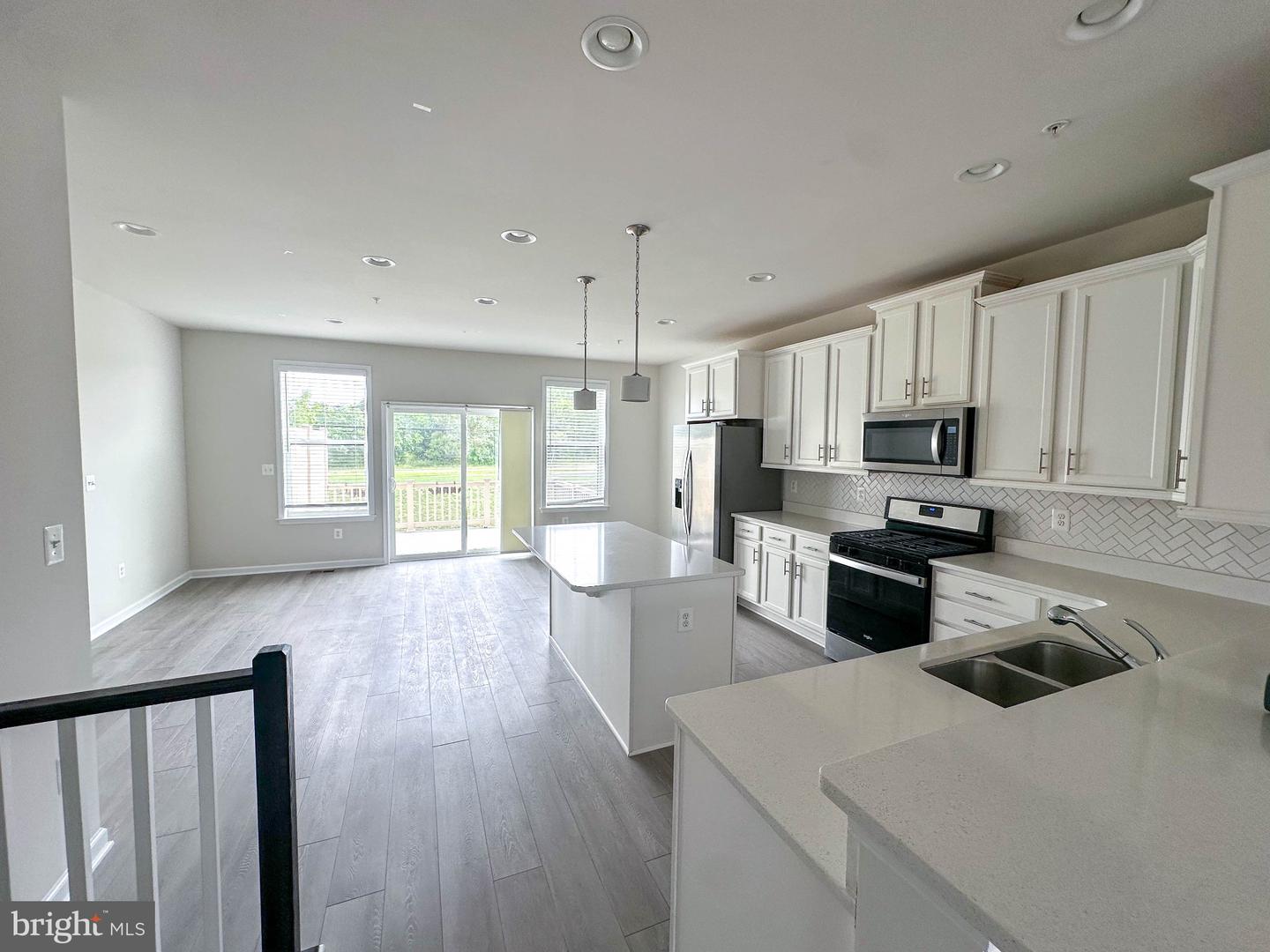 10334 Vista Meadow Way Property Photo 6