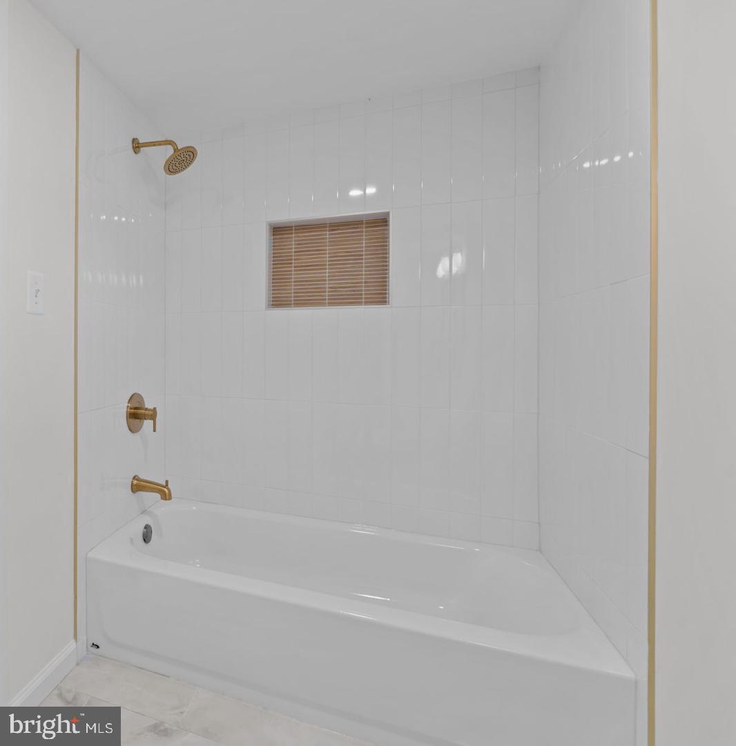 2523 Shadyside Ave Property Photo 16