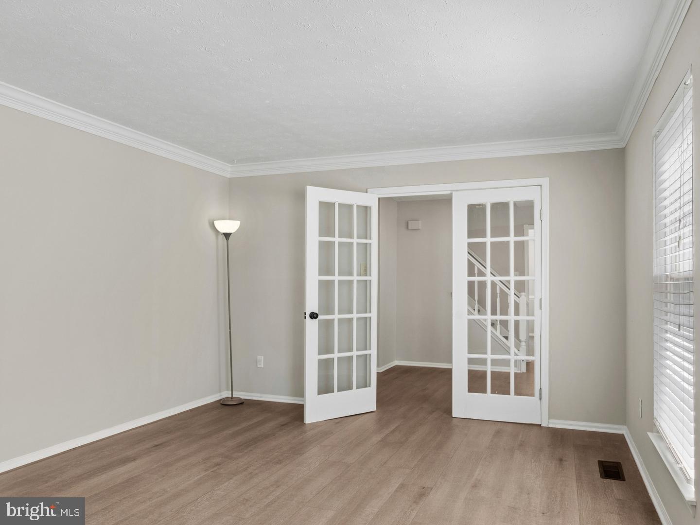 12204 Stanfield Ct Property Photo 6