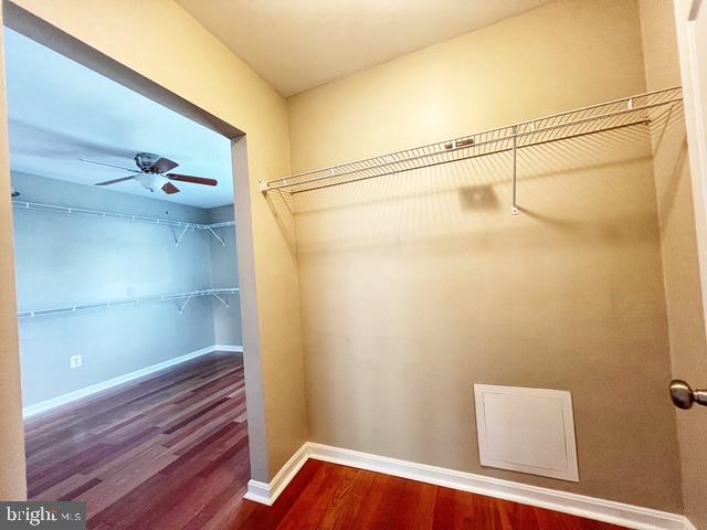 13908 Amberly Ct Property Photo 27