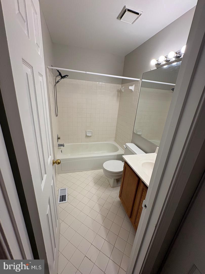 11255 Raging Brook Dr #249e Property Photo 10