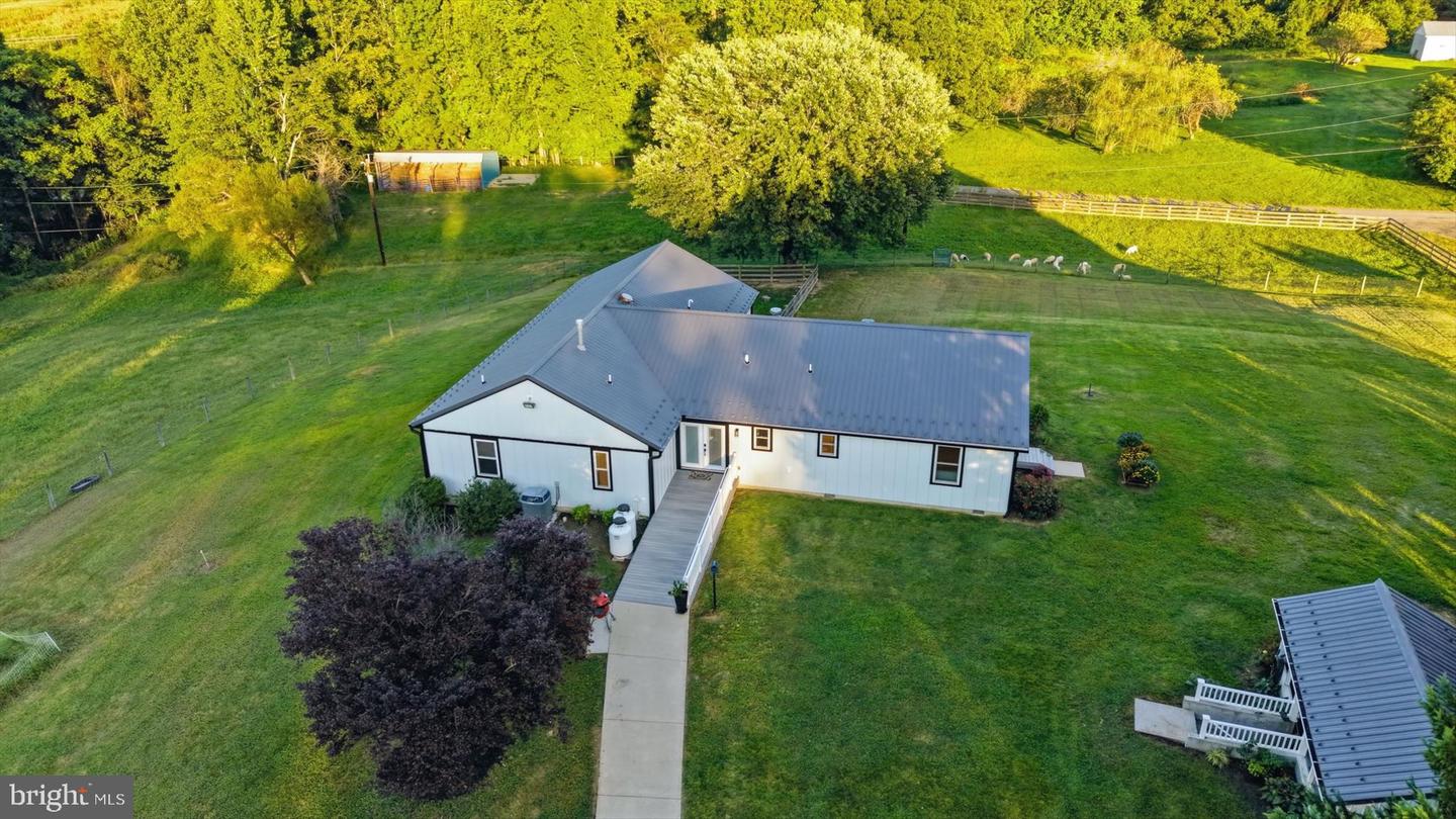 13717 Martin Rd Property Photo 1