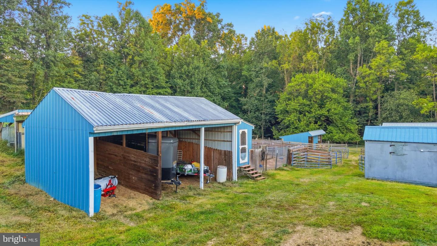 13717 Martin Rd Property Photo 36