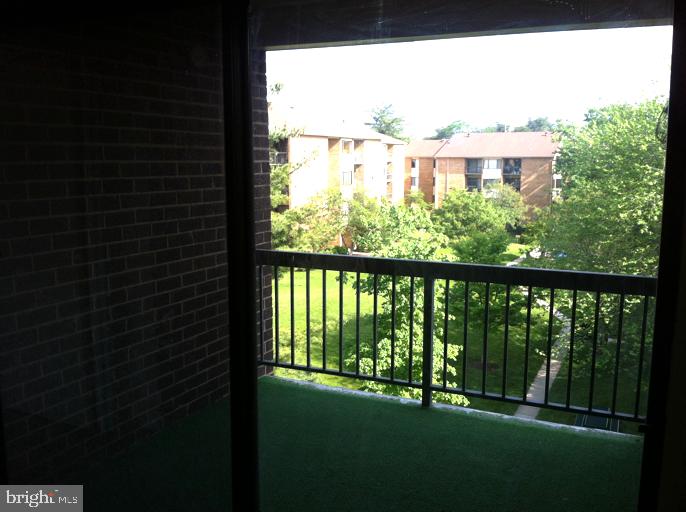 11242 Cherry Hill Road Rd #303 Property Photo 8