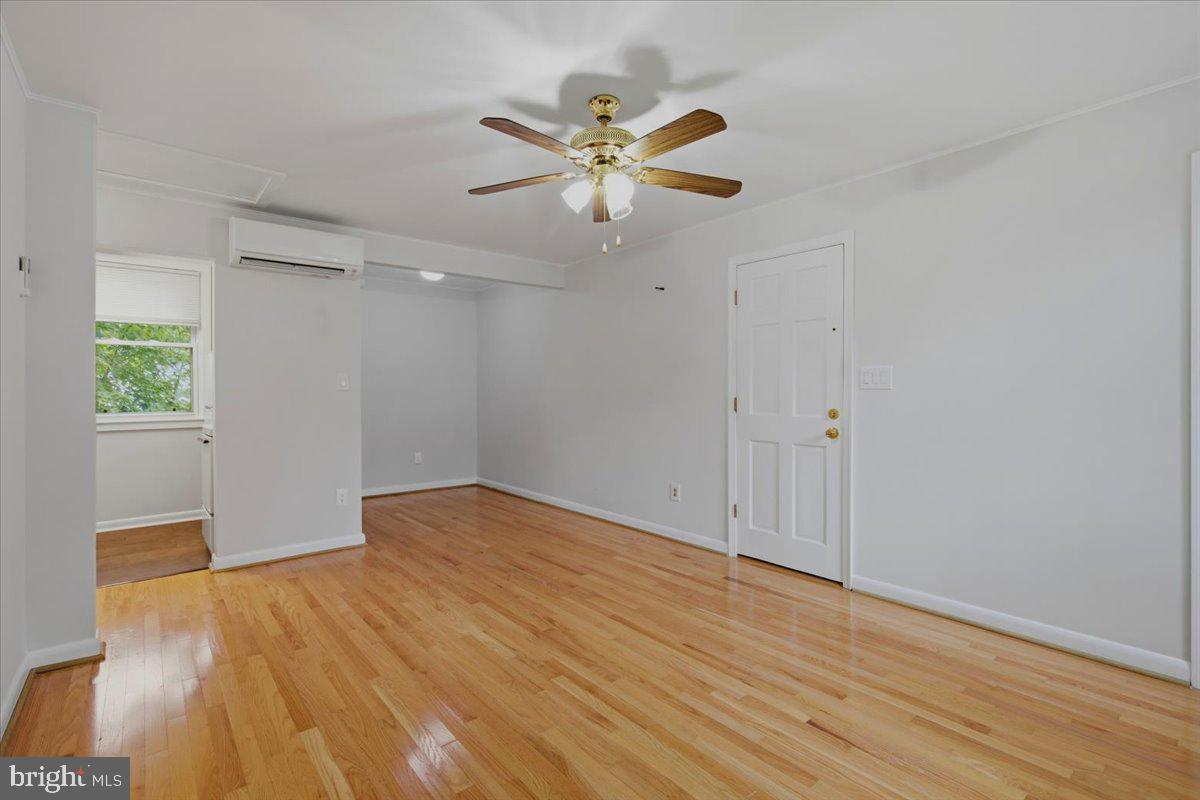 7-e Research Rd Property Photo 4