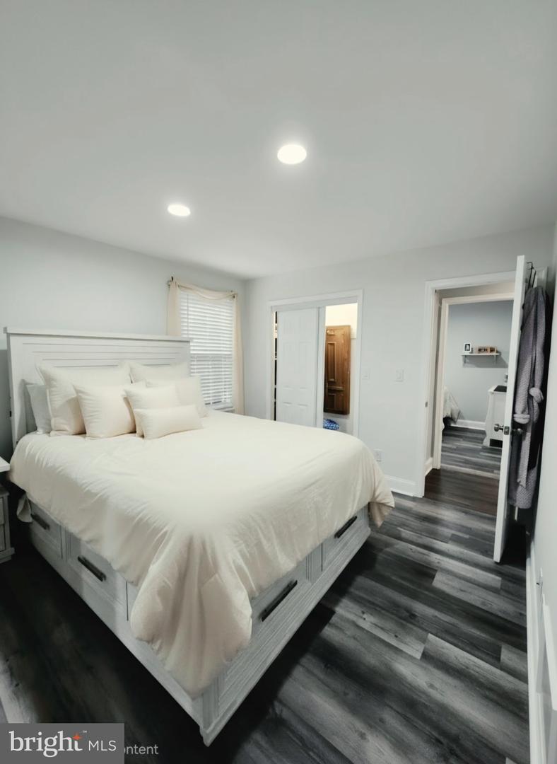 5010 40th Pl Property Photo 8