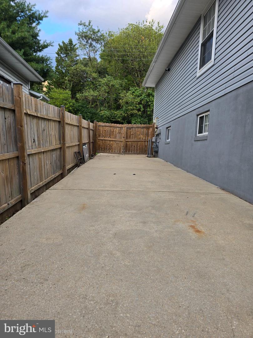 5010 40th Pl Property Photo 23