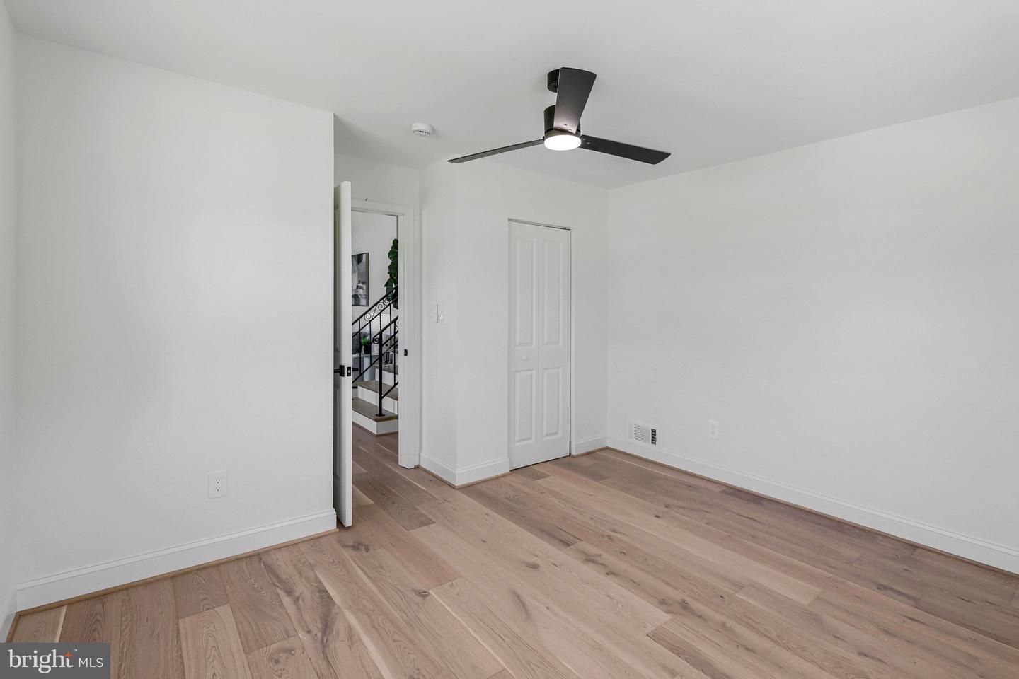 4318 Sheldon Ave Property Photo 9