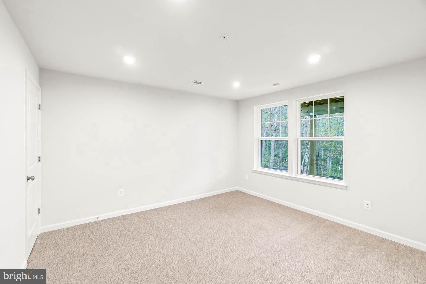 12534 Copper Leaf Ave Property Photo 16