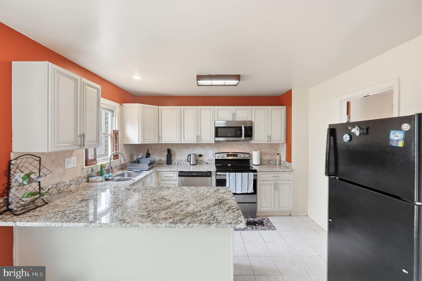 7518 Dover Ln Property Photo 11
