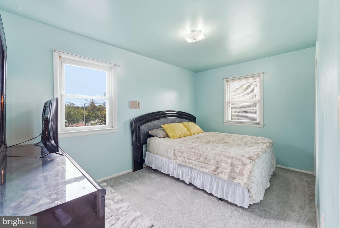 7518 Dover Ln Property Photo 25