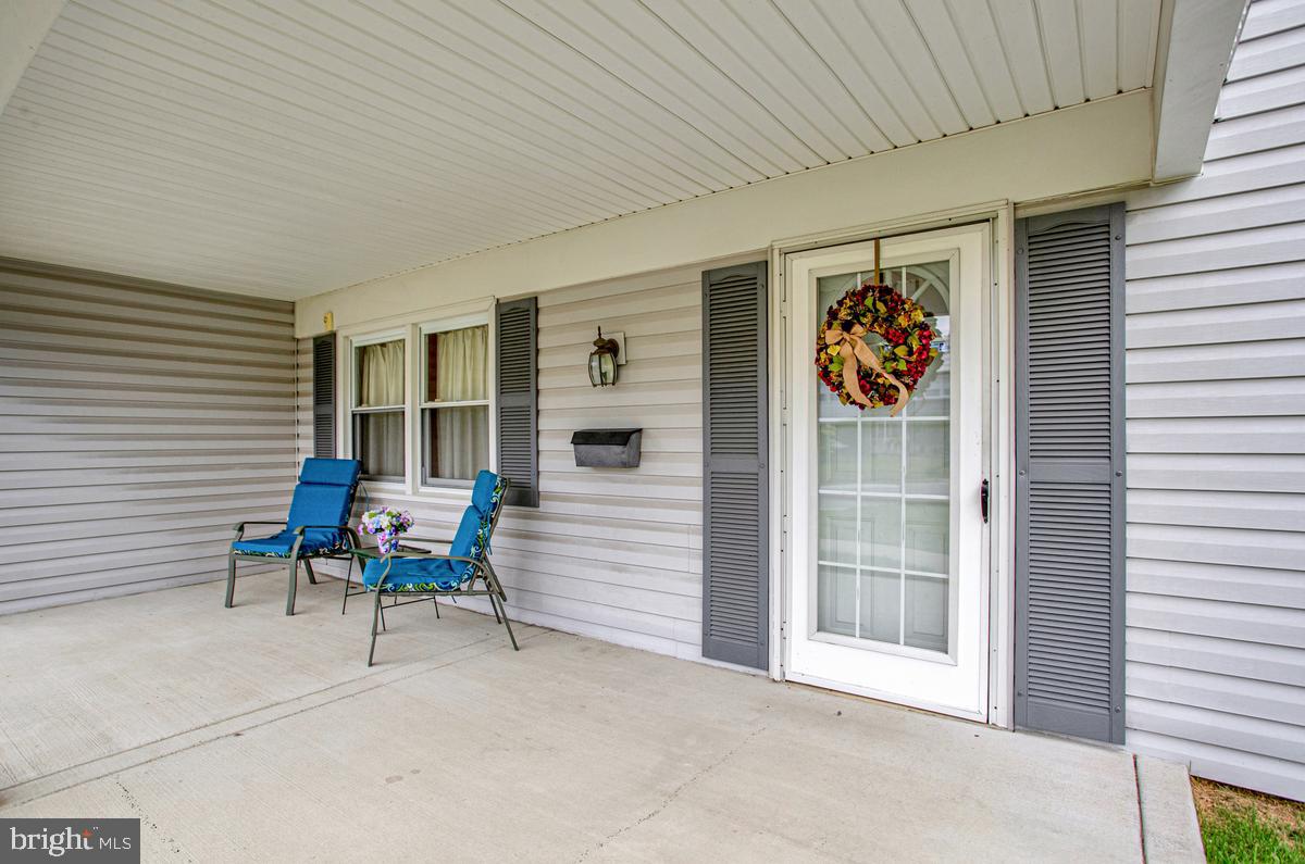 12618 Millstream Dr Property Photo 4