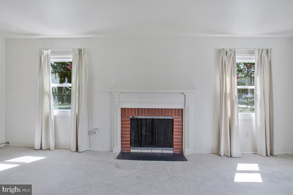 12618 Millstream Dr Property Photo 8