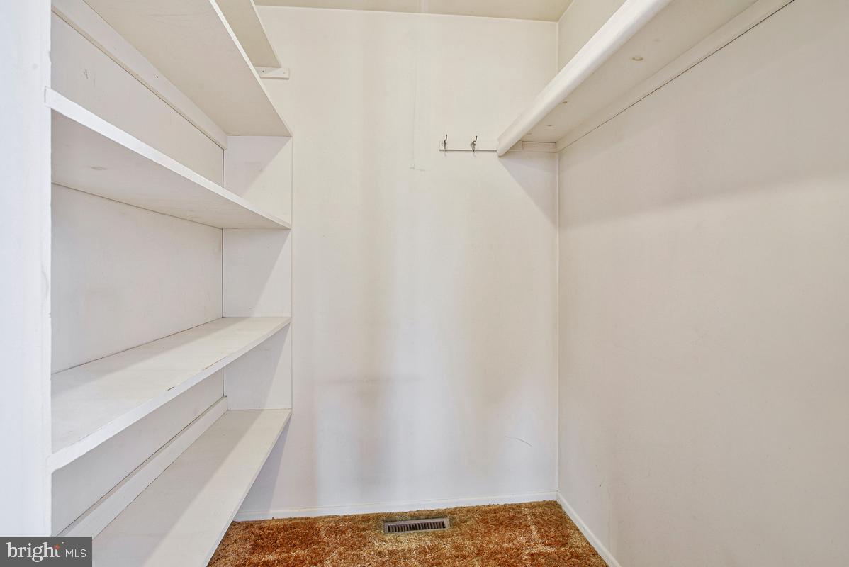 12618 Millstream Dr Property Photo 25