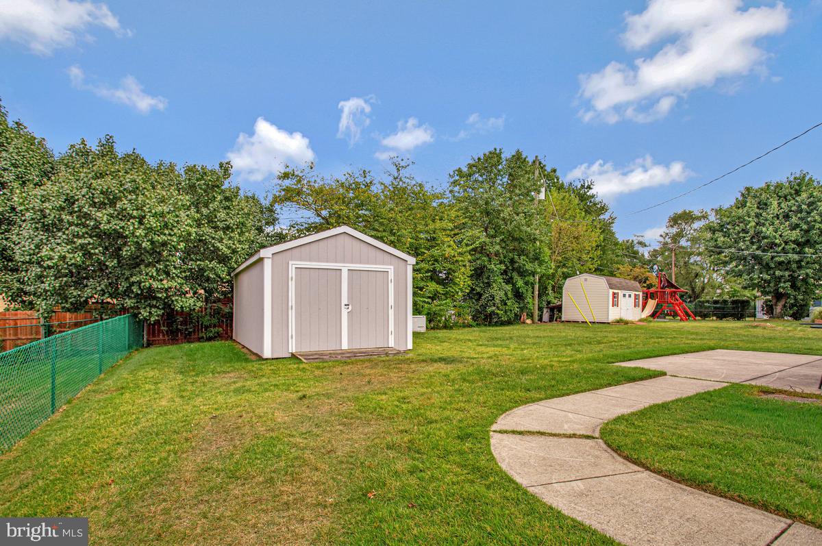 12618 Millstream Dr Property Photo 40