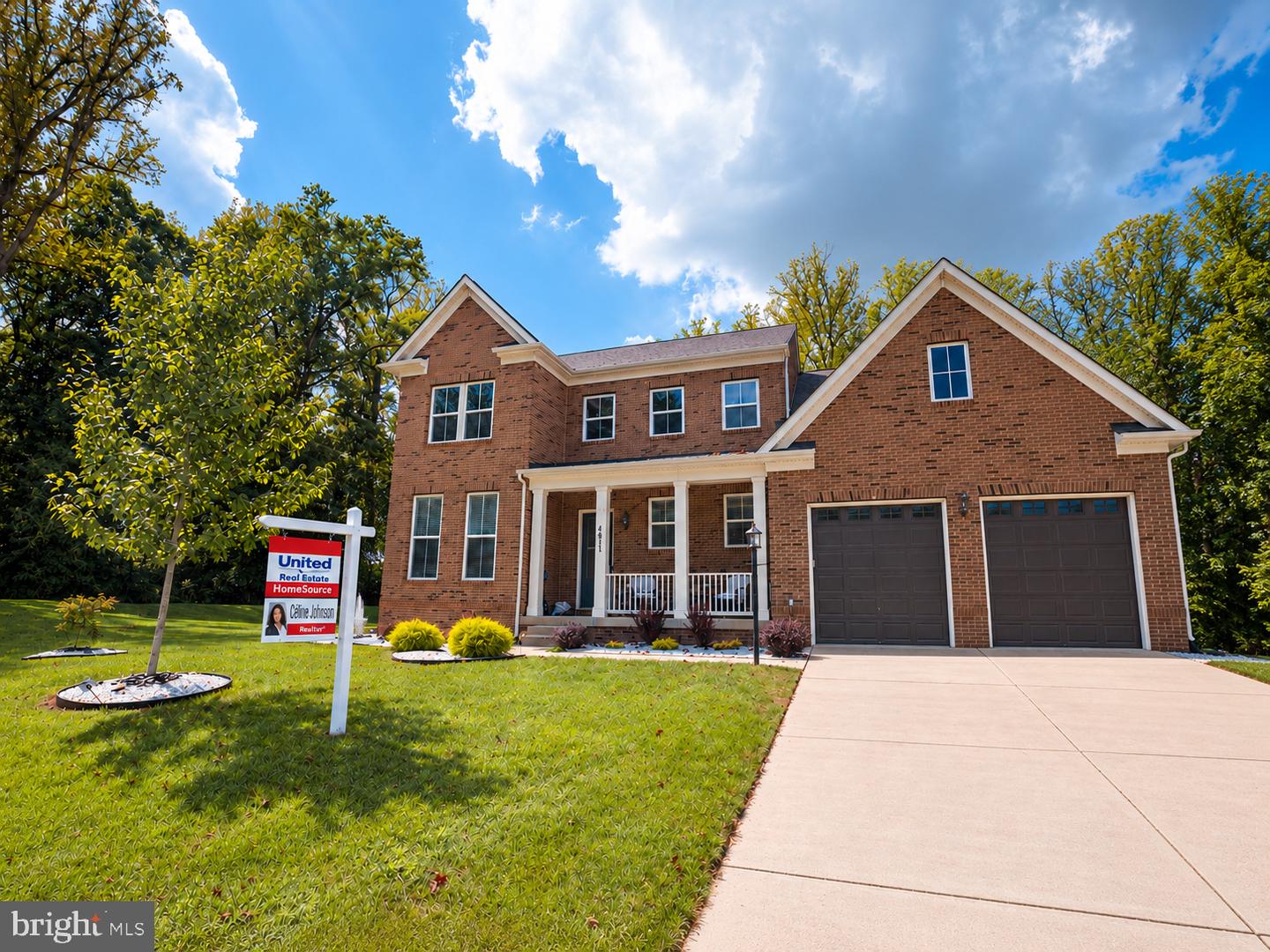 4811 Kingsford Manor Ct Property Photo 1