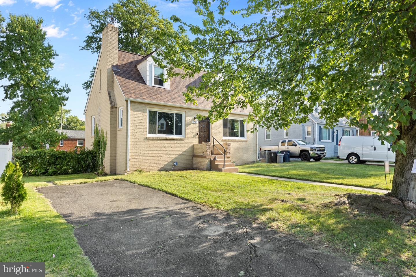 6502 Hansford St Property Photo 2