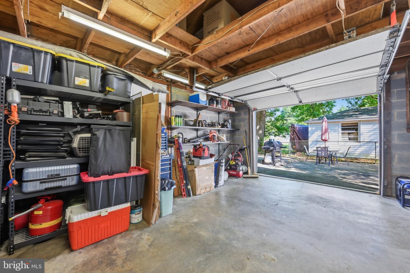 5208 Huron St Property Photo 29