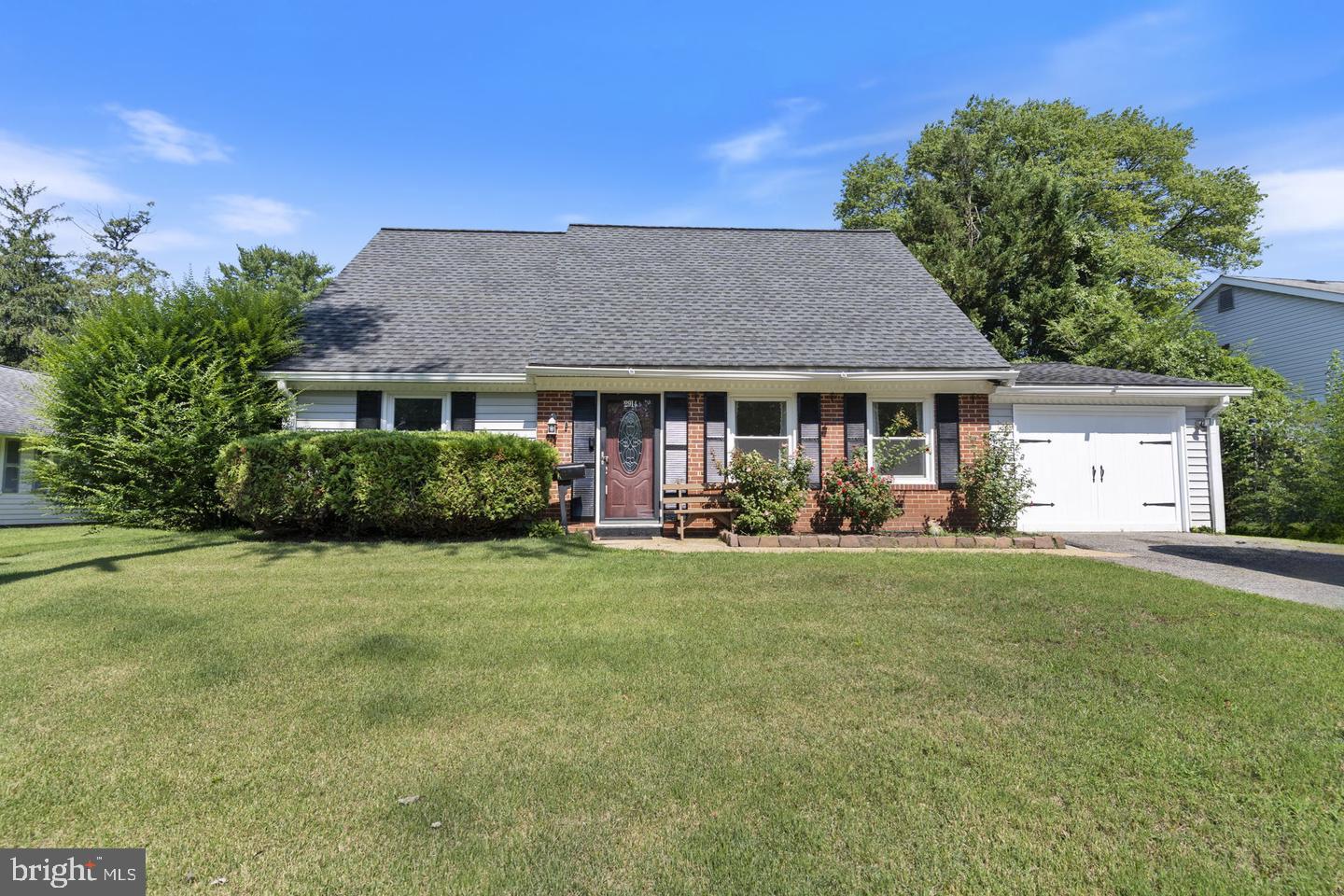2914 Stonybrook Dr Property Photo 1