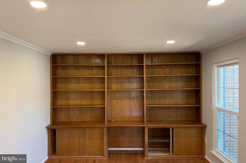 6111 Richmanor Ter Property Photo 19