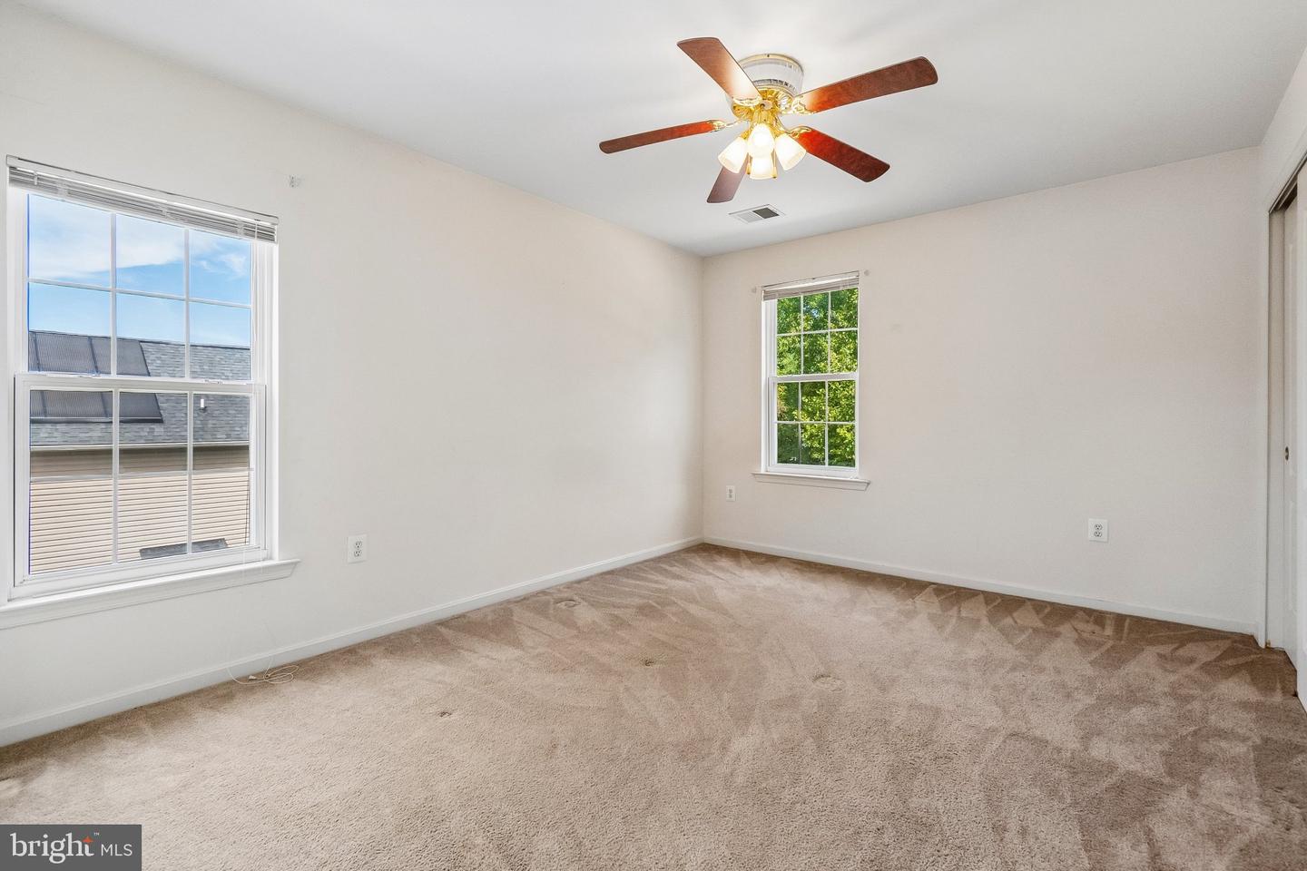 11906 Crestwood Turn Property Photo 18