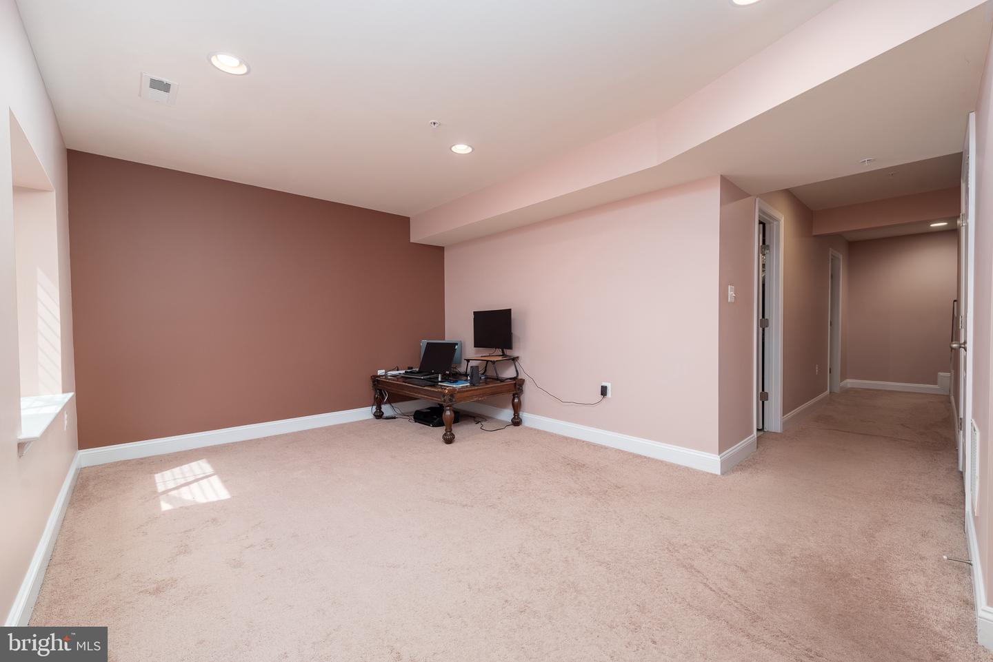 7603 Lord Snowden Cir Property Photo 19