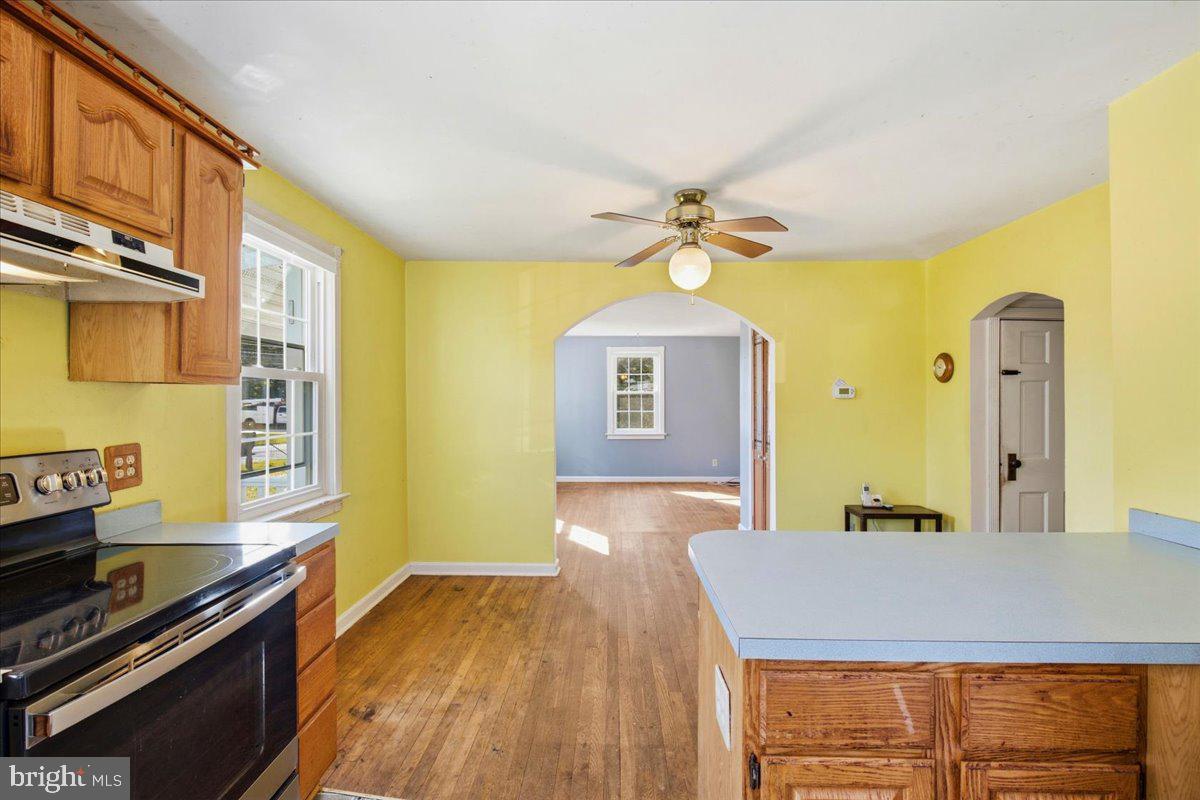 8919 Ballard Ln Property Photo 15