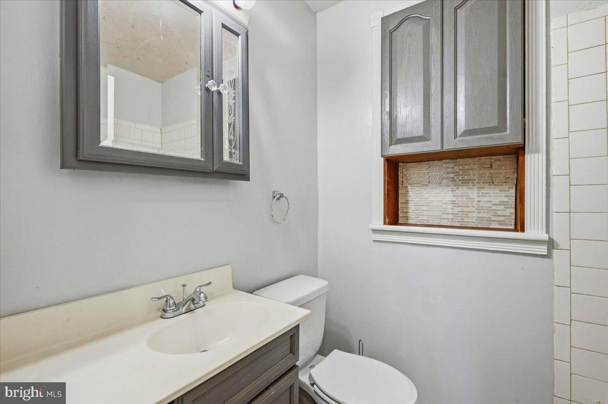 8919 Ballard Ln Property Photo 17