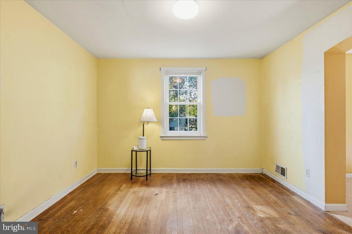 8919 Ballard Ln Property Photo 19