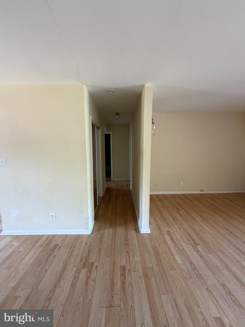 6022 Westchester Dr #301 Property Photo 7