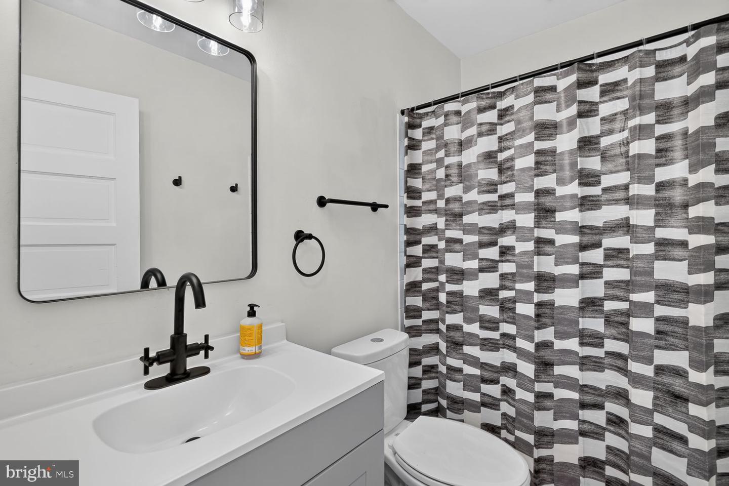 4208 Shell St Property Photo 20