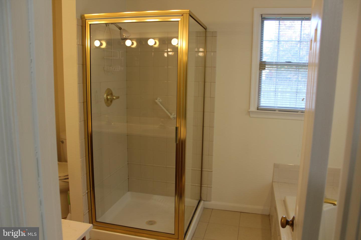 9217 Hobart St Property Photo 33