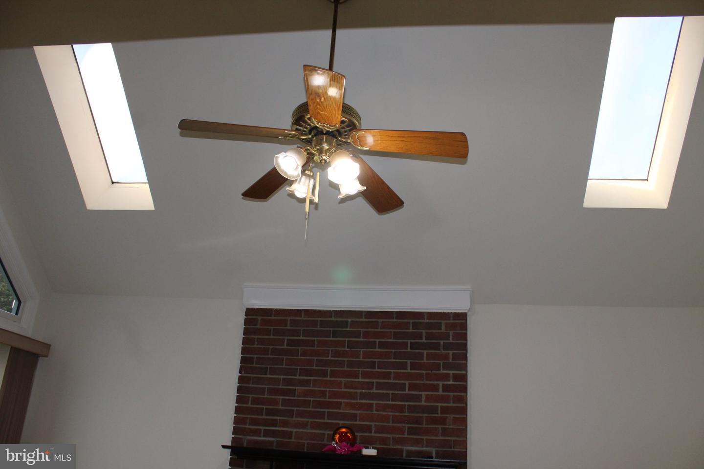 9217 Hobart St Property Photo 39