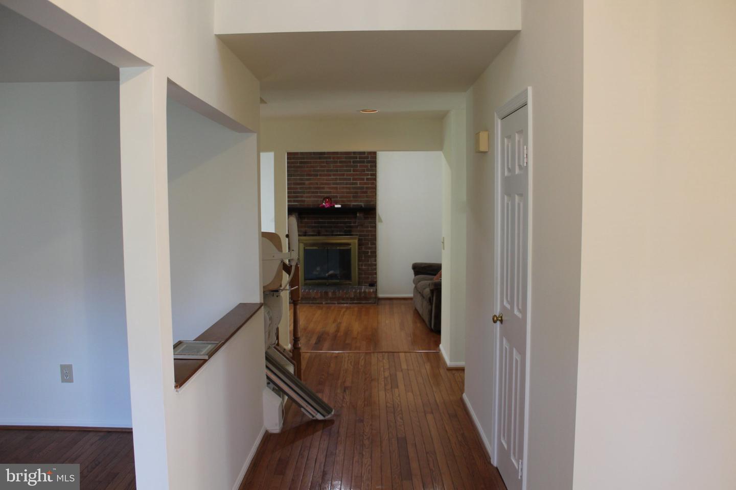 9217 Hobart St Property Photo 51