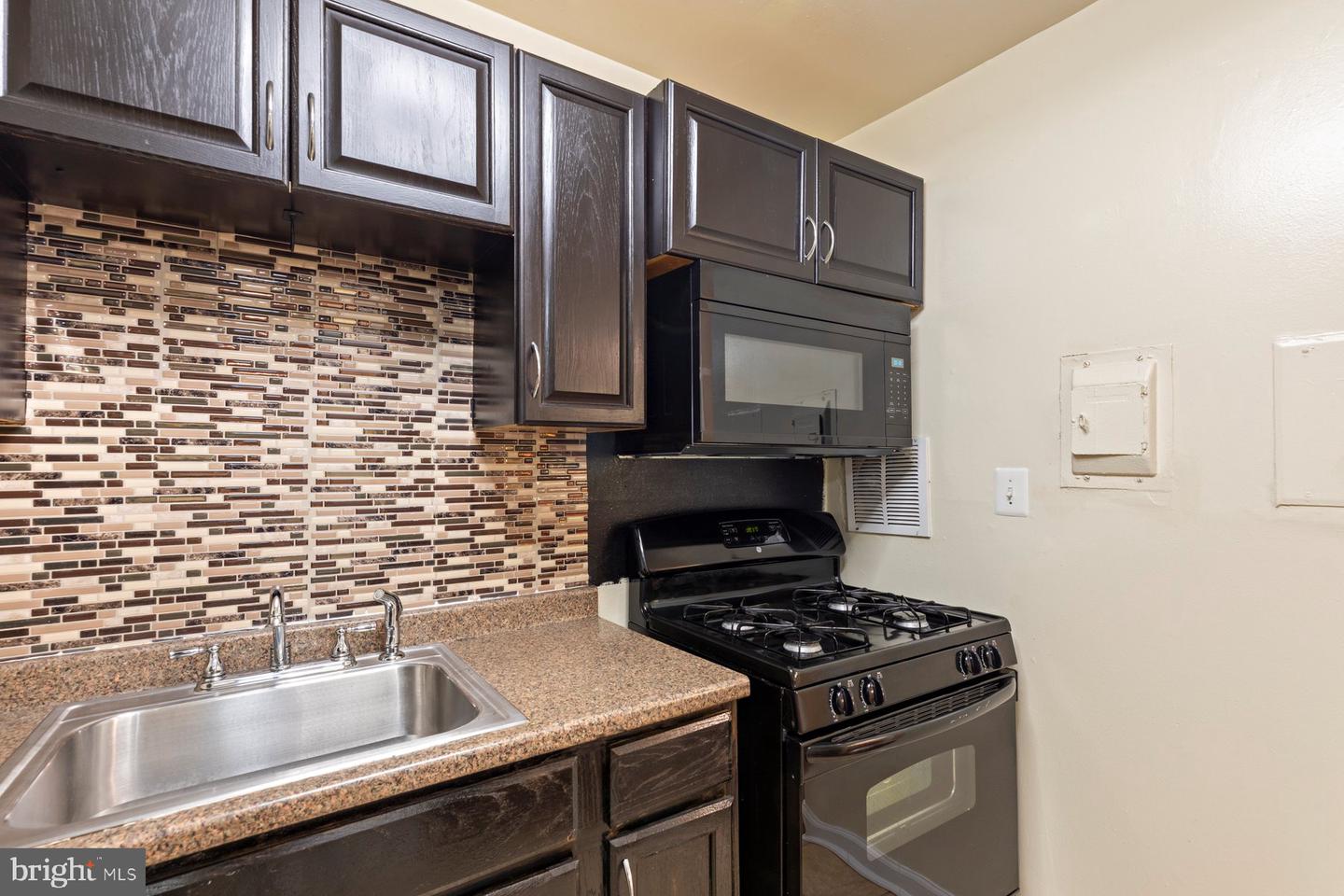 7529 Riverdale Rd #1834 Property Photo 11