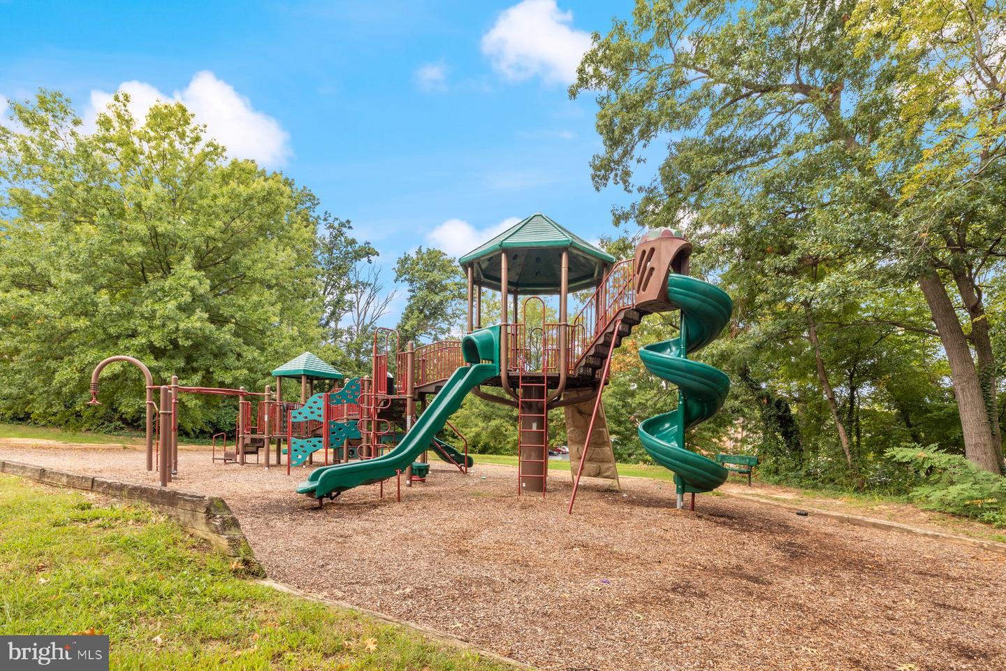 7529 Riverdale Rd #1834 Property Photo 21